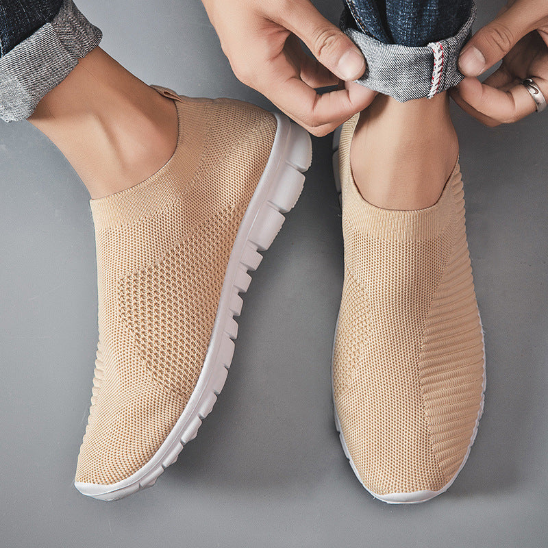 Men Walking Shoes Lightweight Breathable Sneakers 2022/2023 Summer Men Casual Shoes Large-sized Flats Slip-on Sneakers Men Shoes