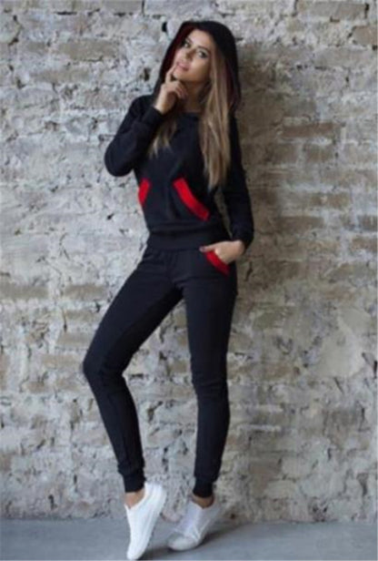 Winter Ladies Sportswear Suit