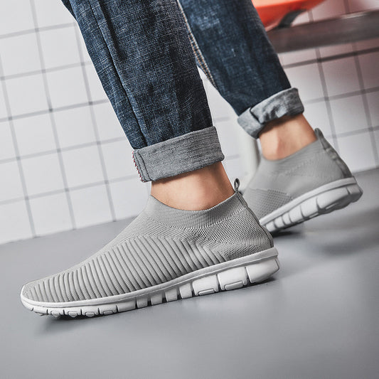 Men Walking Shoes Lightweight Breathable Sneakers 2022/2023 Summer Men Casual Shoes Large-sized Flats Slip-on Sneakers Men Shoes