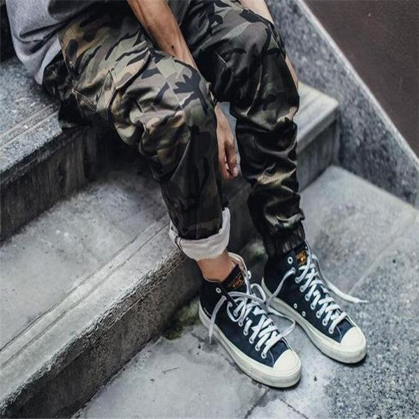 Men Fashion Streetwear Pants Mens Jogger Camo Harem Pants Street Style Youth Casual Camouflage Slim Fit Ankle Trousers Male