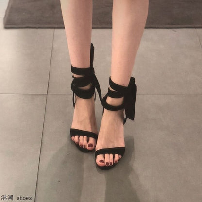 Sandals with stiletto heels