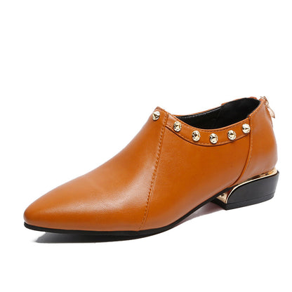 New Style Pointed Rivet Fashion Casual Single Shoes Women